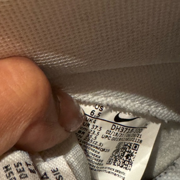 Nike Dunk High Up Summit White Sail Women’s 6.5 - Picture 7 of 9